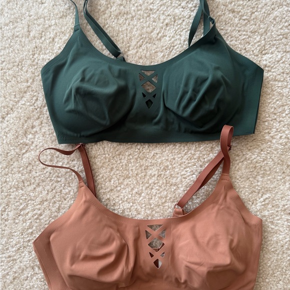 Aerie smoothez bra bundle - Picture 1 of 4